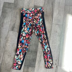 Jessica Simpson Red and Pink Leggings Vibrant Pattern